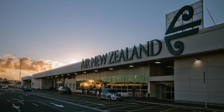 Auckland Airport Reviews